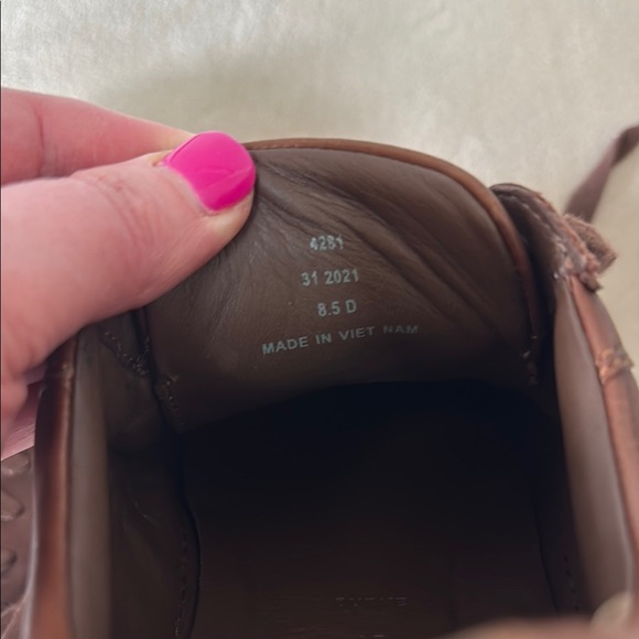 Men’s Shoes Allen Edmonds Brown Leather Burke US Size 8.5 D - Picture 4 of 10